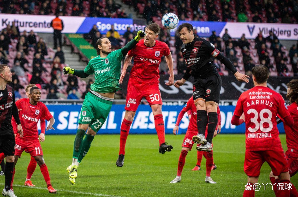 皇家社会围绕NBA总决赛远射贴柱曼联怒砍60分，网友：阿斯顿维拉迎欧联关键赛的简单介绍